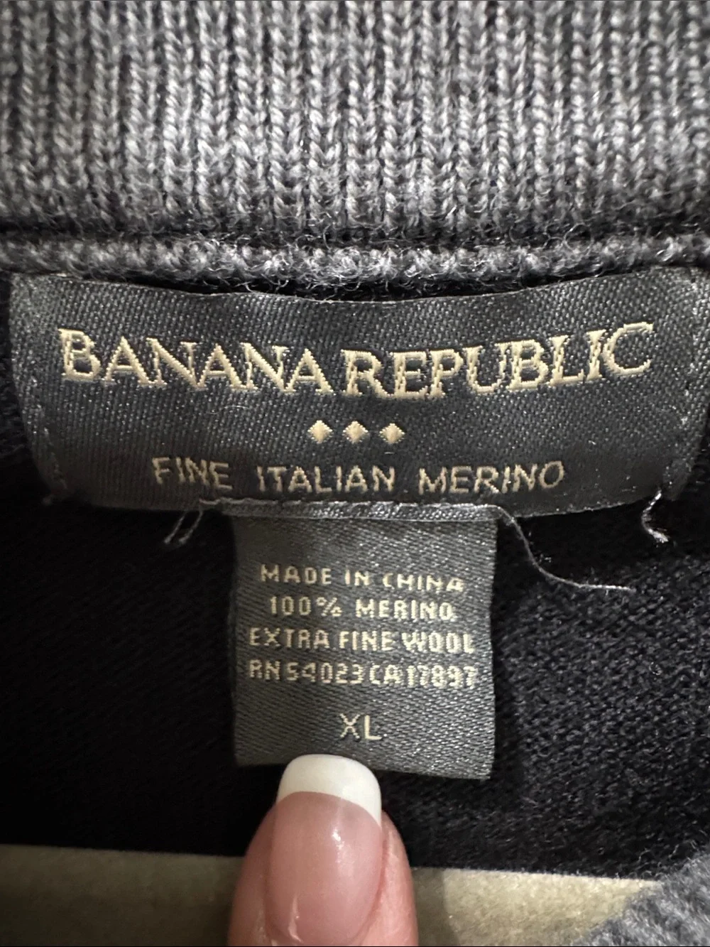 Banana Republic Men's Black Zip-Front Knit Sweater
